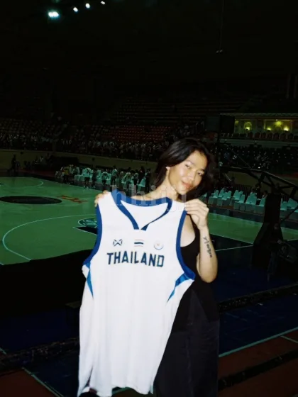Ayane, female escort in Hong Kong