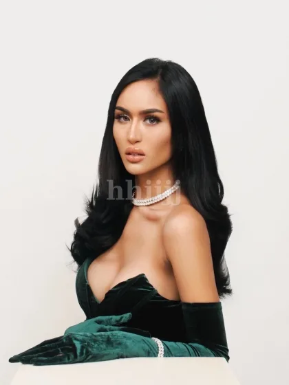 Camille, female escort in Hong Kong