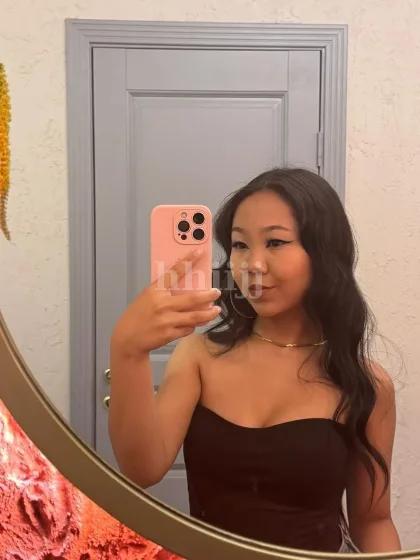 Chitose, female escort in Hong Kong