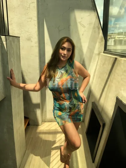 Elizabeta, female escort in Hong Kong