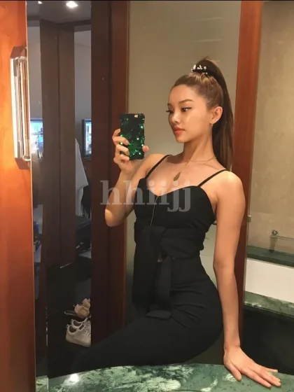 Francesca, female escort in Hong Kong