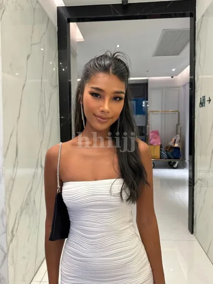 Gita, female escort in Hong Kong