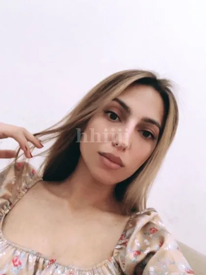 Gloria, female escort in Hong Kong