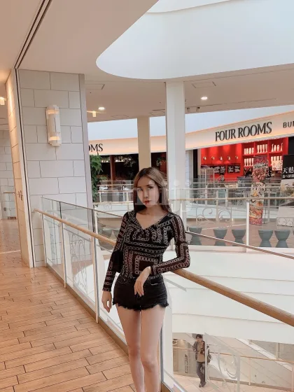 Haruko, female escort in Hong Kong