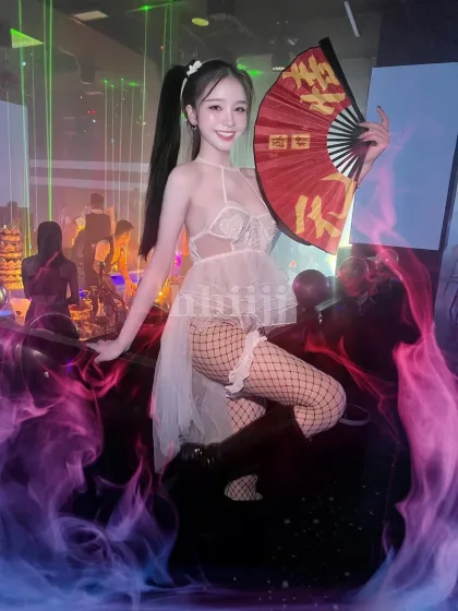 Judith, female escort in Hong Kong