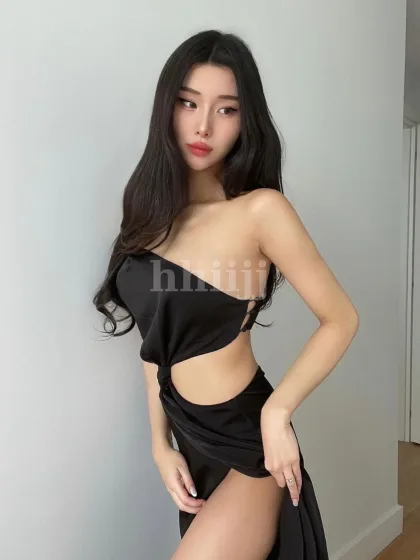 Junna, female escort in Hong Kong