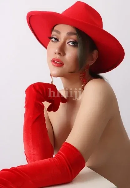 Apolonia, Hong Kong profile photo 6