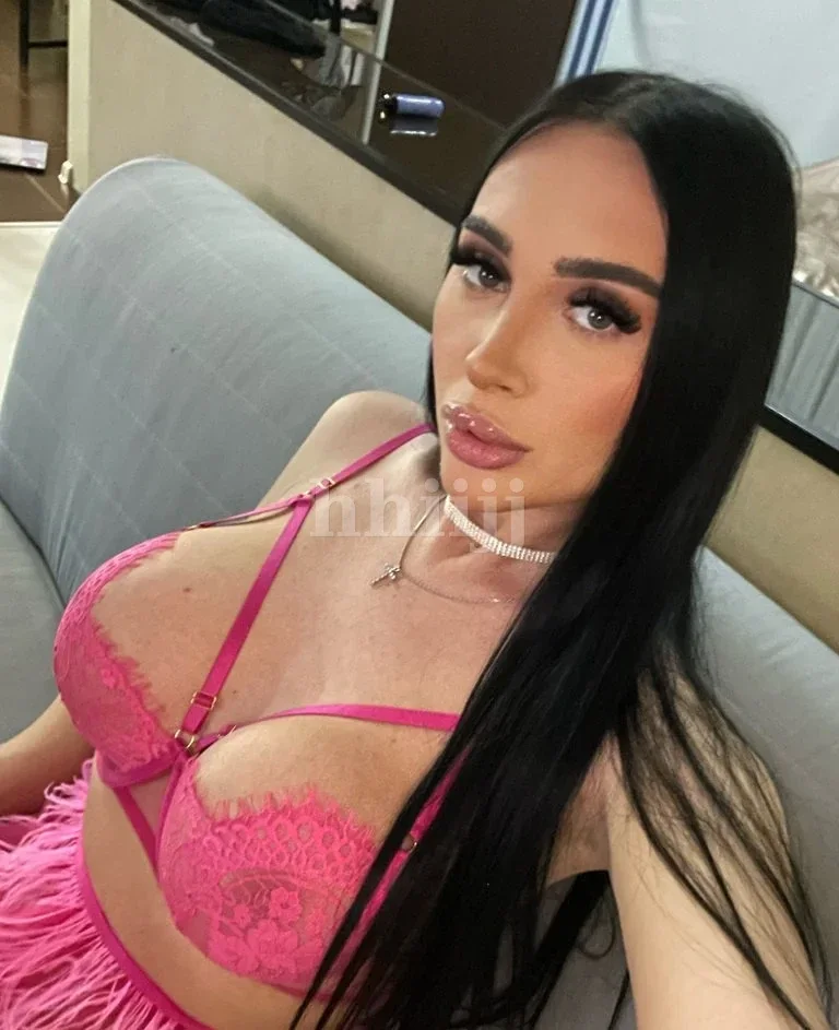Darina 2, Hong Kong profile photo 16