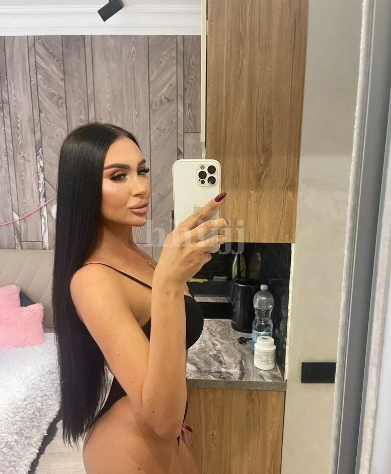 Darina 2, Hong Kong profile photo 26