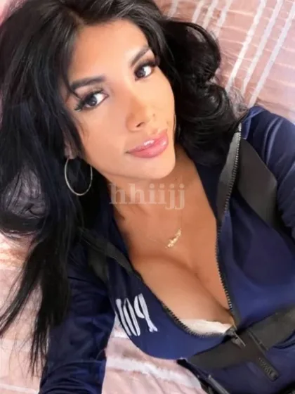 Fernanda 2, shemale escort in Hong Kong