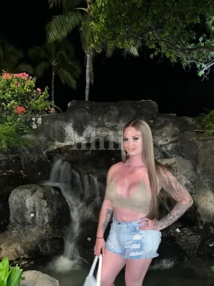 Hana 2, shemale escort in Hong Kong