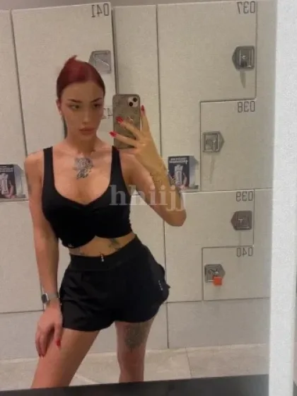 Kayla, shemale escort in Hong Kong