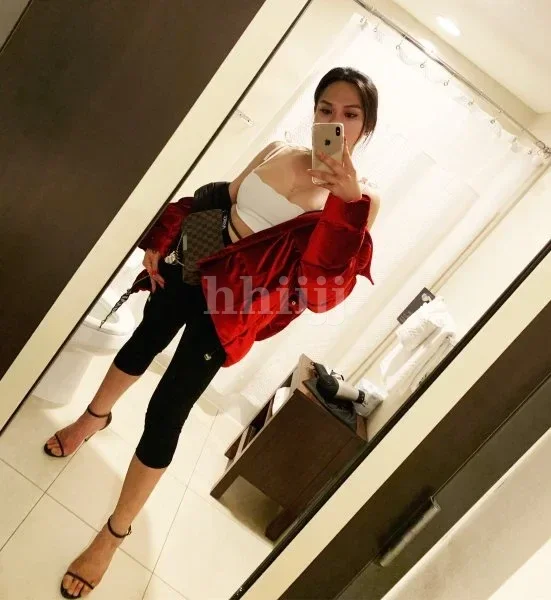 Kendall, Hong Kong profile photo 24