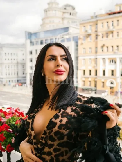 Mila, shemale escort in Hong Kong