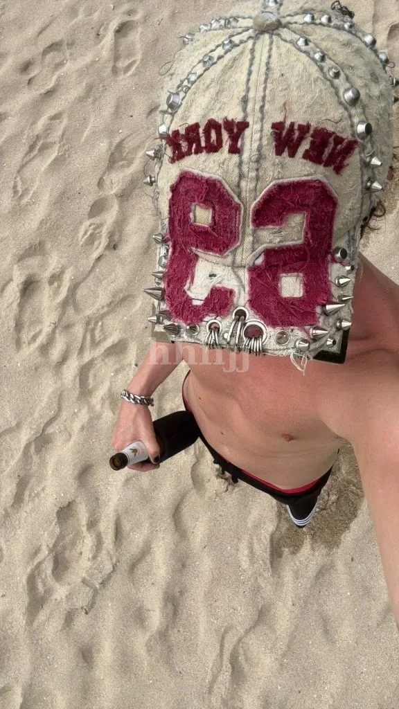 Ambrose, Hong Kong profile photo 5