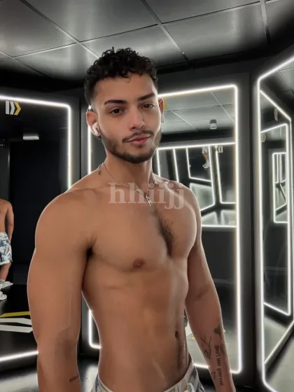 Angelo, male escort in Hong Kong