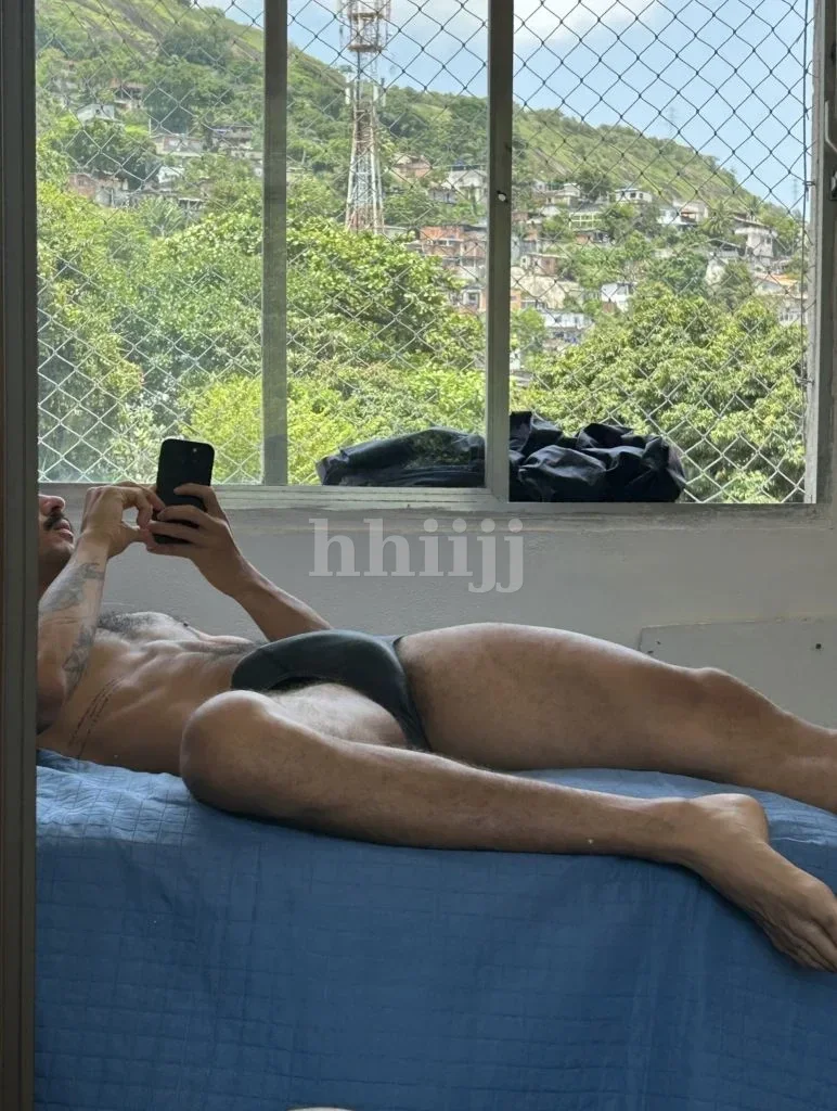 August, Hong Kong profile photo 11