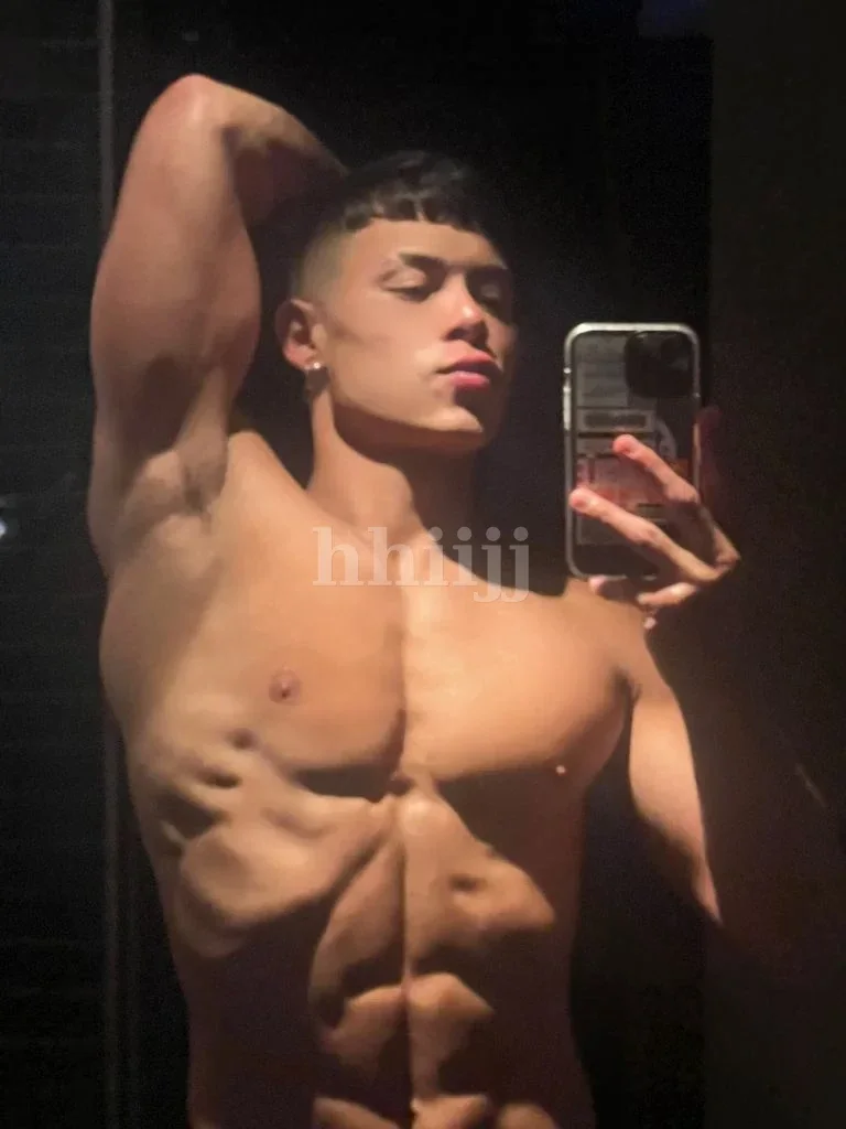 Axl, Hong Kong profile photo 7
