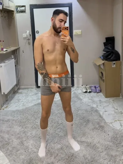Burak, male escort in Hong Kong
