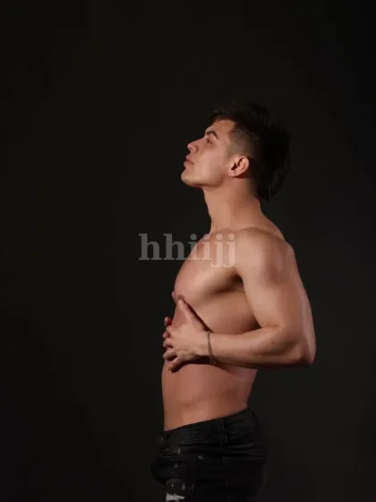Cesar, male escort in Hong Kong