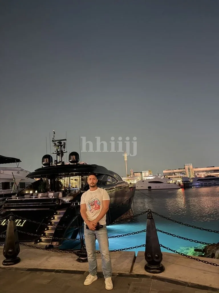 Emre, Hong Kong profile photo 8
