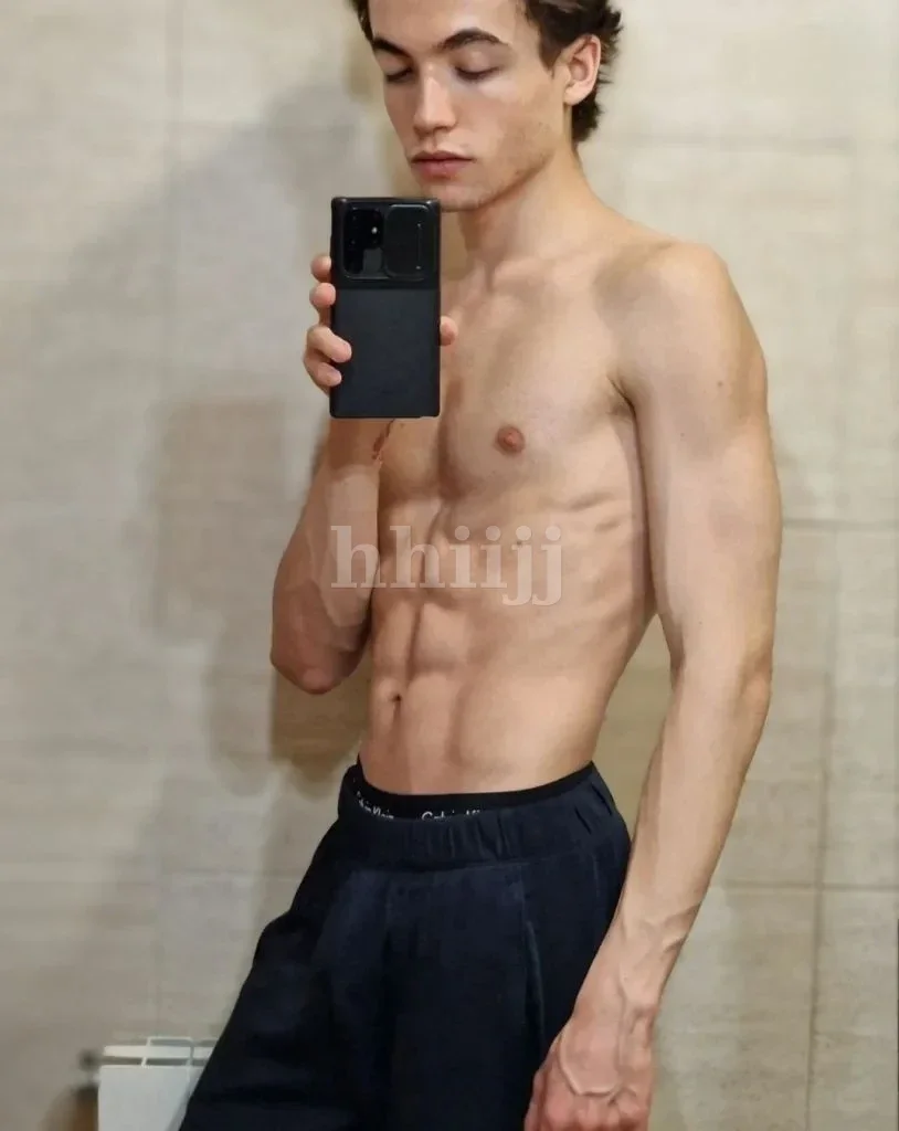 Finn, Hong Kong profile photo 11