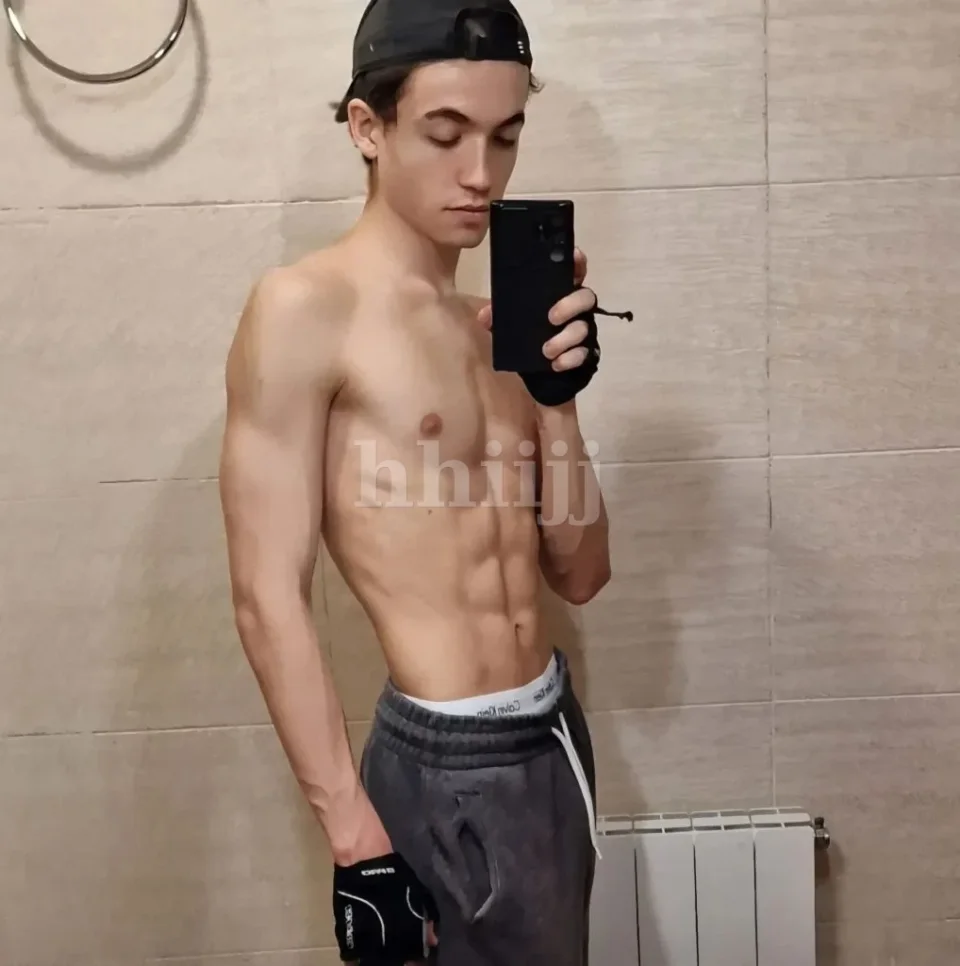 Finn, Hong Kong profile photo 5
