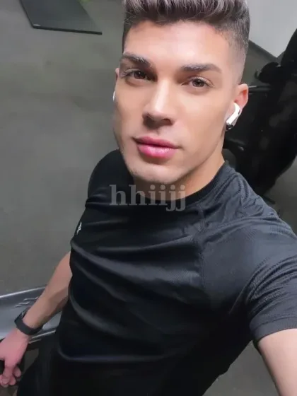 Kauan, male escort in Hong Kong