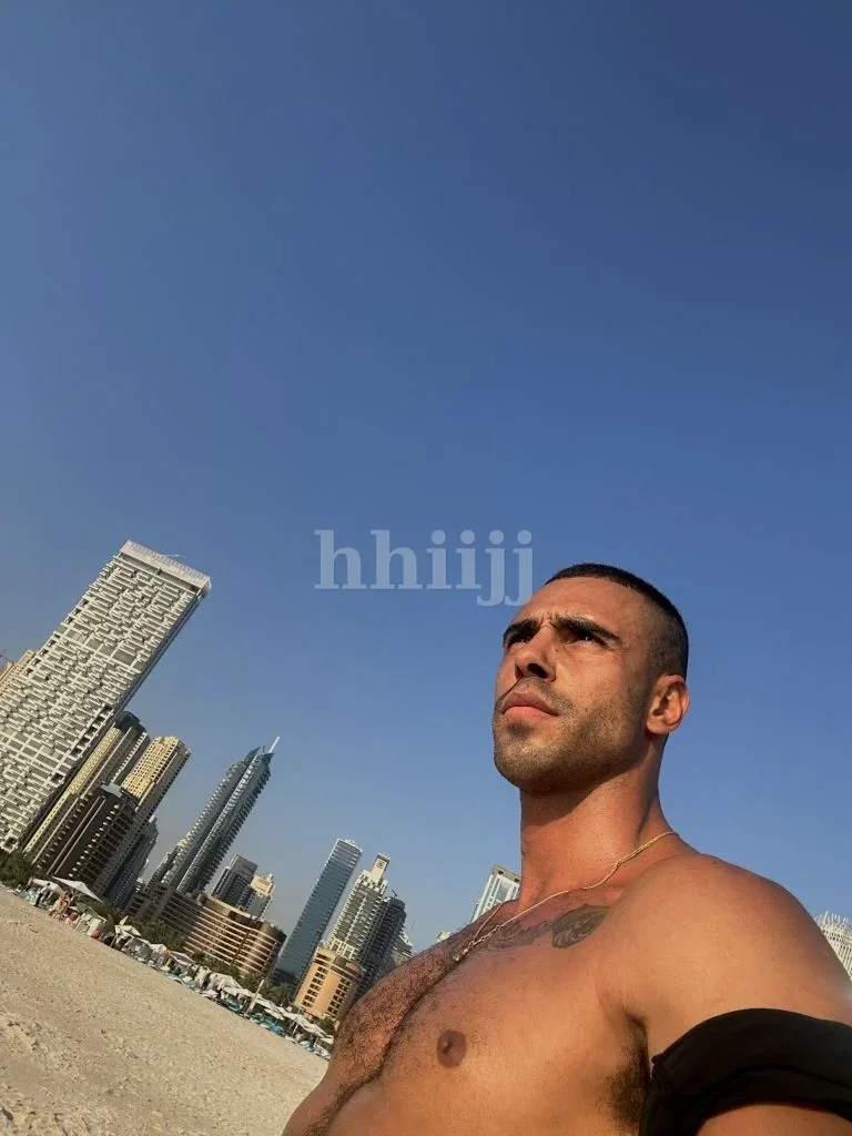 Roberto, Hong Kong profile photo 17