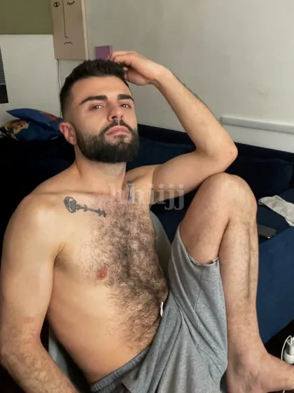 Thom, male escort in Hong Kong