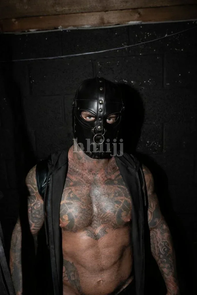 Titan, Hong Kong profile photo 5