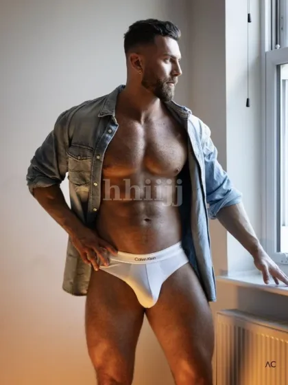 Tobias, male escort in Hong Kong