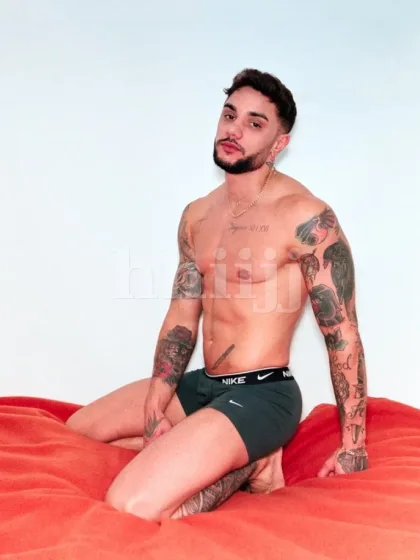 Tristan, male escort in Hong Kong