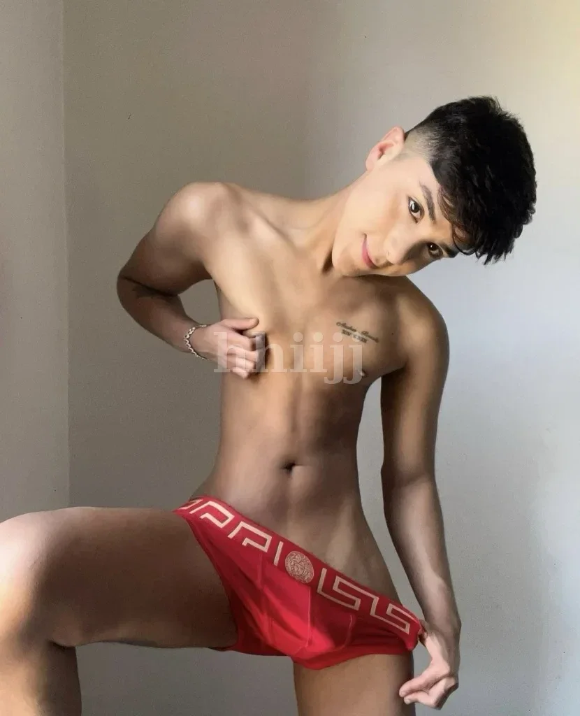 Valentino, Hong Kong profile photo 20
