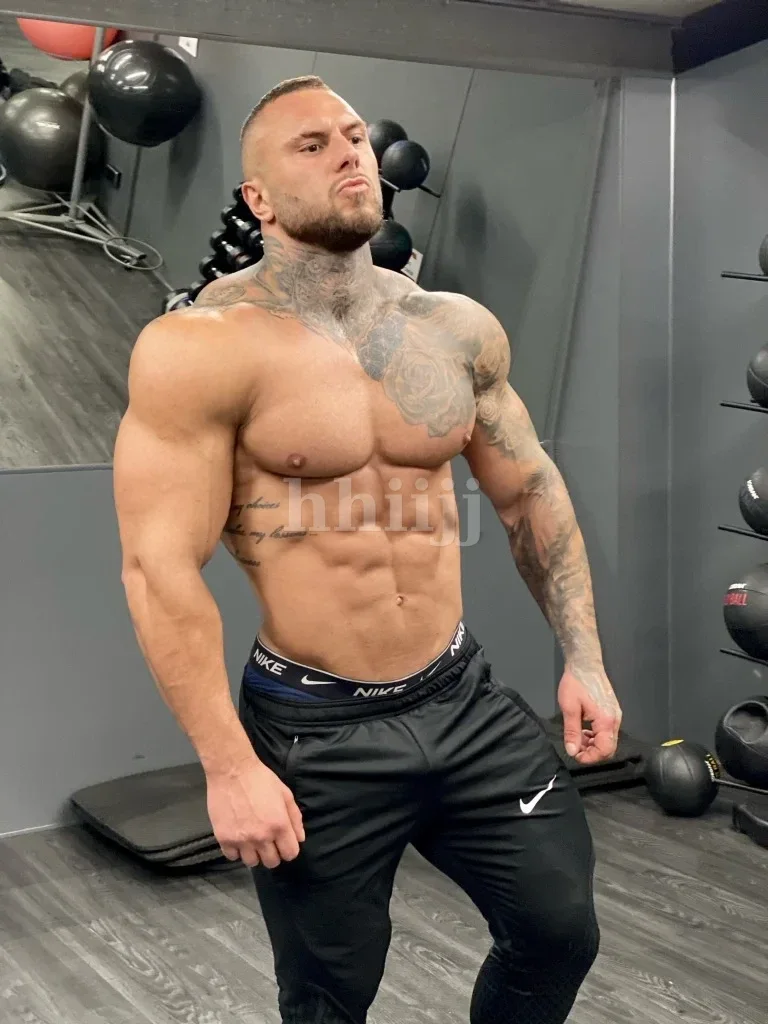Vaughn, Hong Kong profile photo 25