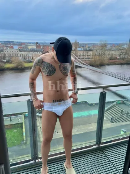 Vini, male escort in Hong Kong