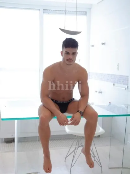 Vitinho, male escort in Hong Kong