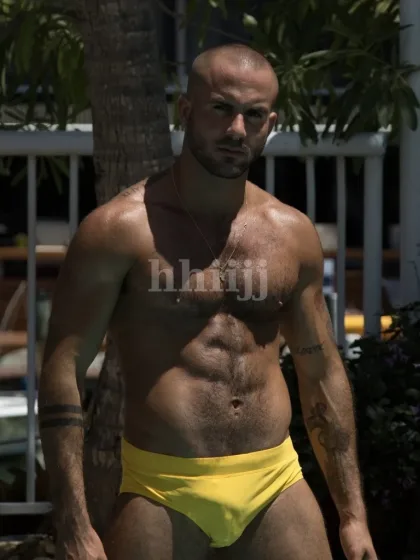Yarin, male escort in Hong Kong