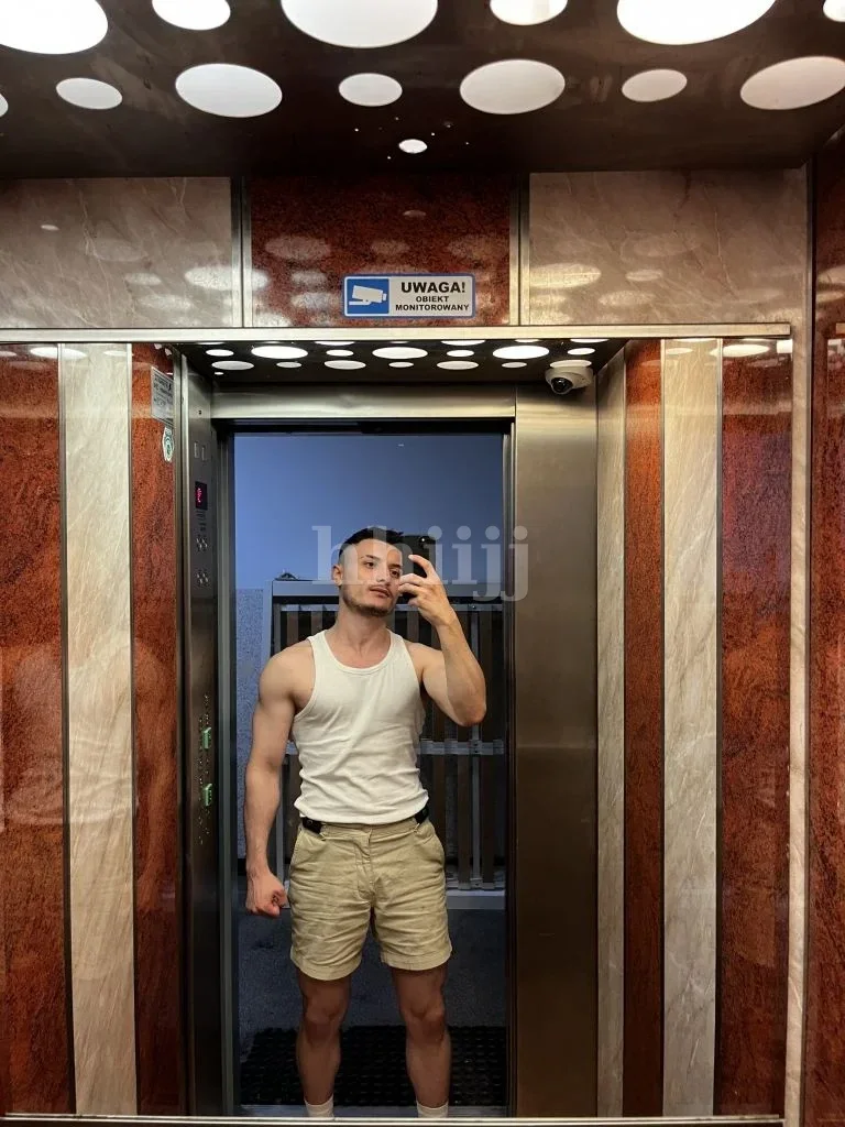 Zayn, Hong Kong profile photo 12