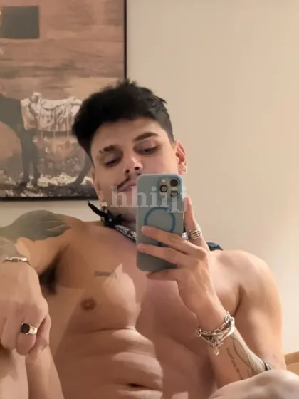 Zejdan, male escort in Hong Kong