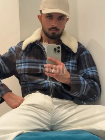 Zelvian, male escort in Hong Kong