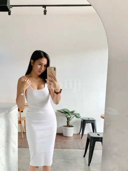 Lai, female escort in Hong Kong