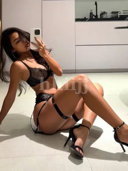 Wilma, female escort in Hong Kong