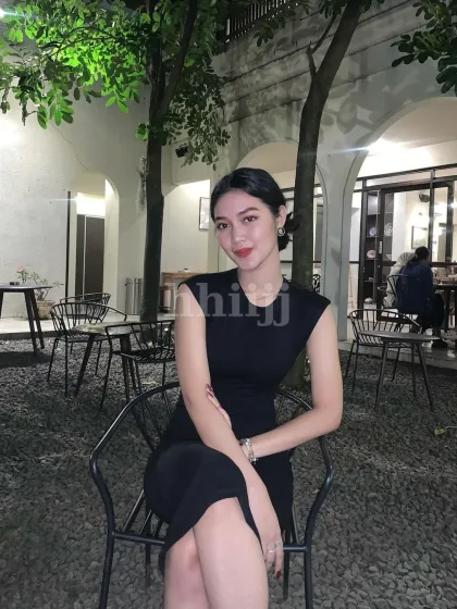 Kwan Ying, female escort in Hong Kong