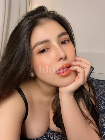Cindy, female escort in Hong Kong
