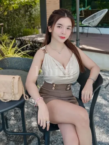Wan Yin, female escort in Hong Kong