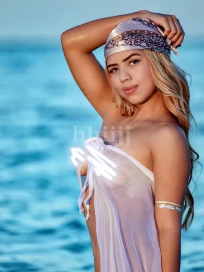 Hoiwan, female escort in Hong Kong