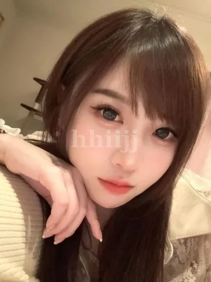 Suetman, female escort in Hong Kong
