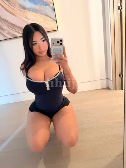 Ka Hei, female escort in Hong Kong