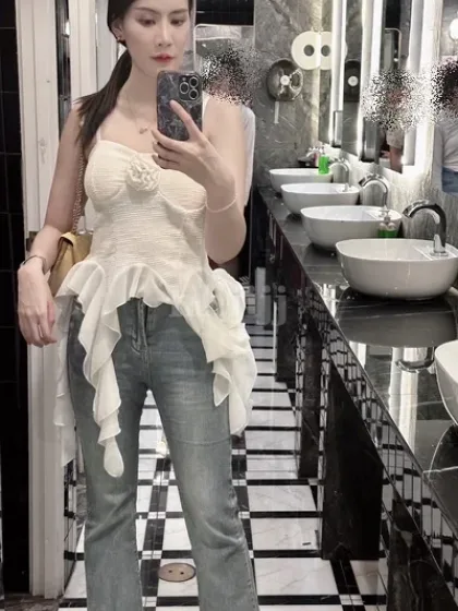Pamela, female escort in Hong Kong